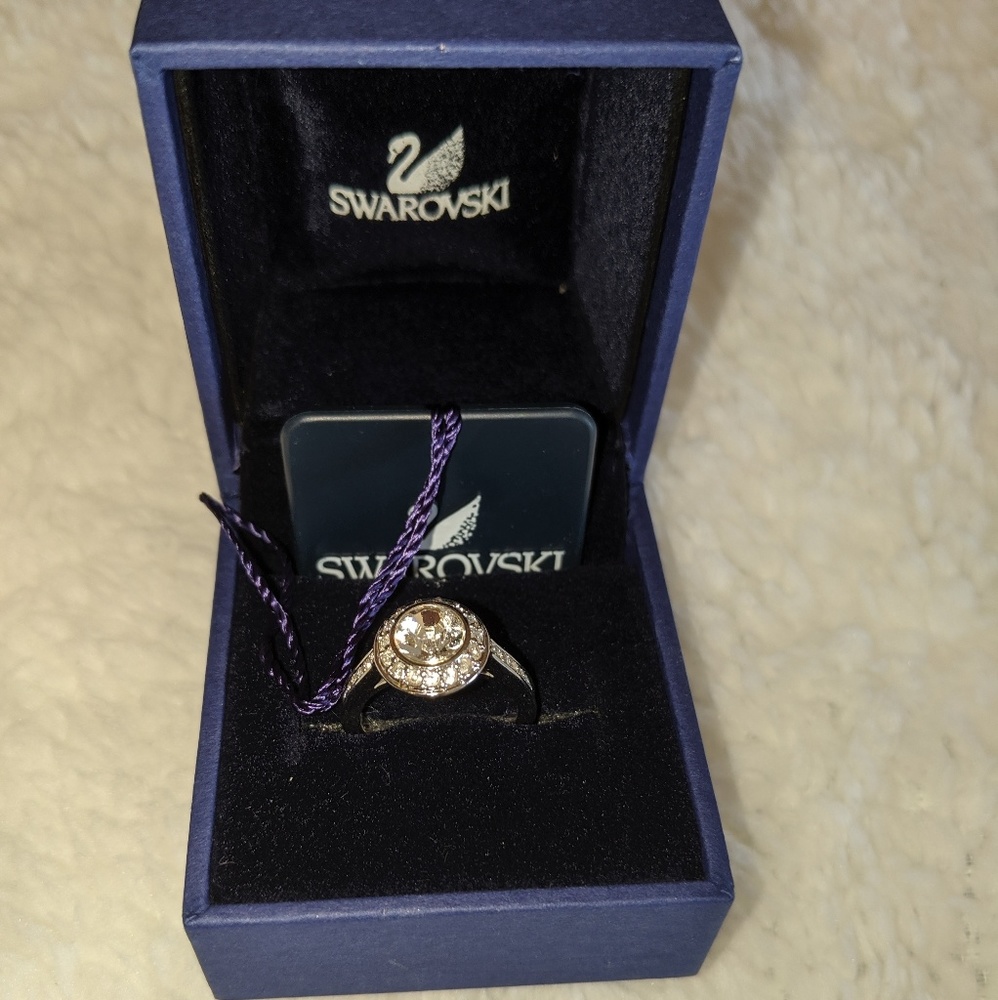 Swarovski Crystal Halo Ring size 5